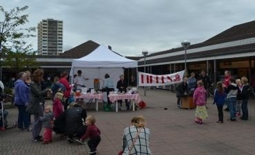 Sang, pandekager og masser af hygge i Brøndby Strand Centrum lørdag d. 19/9